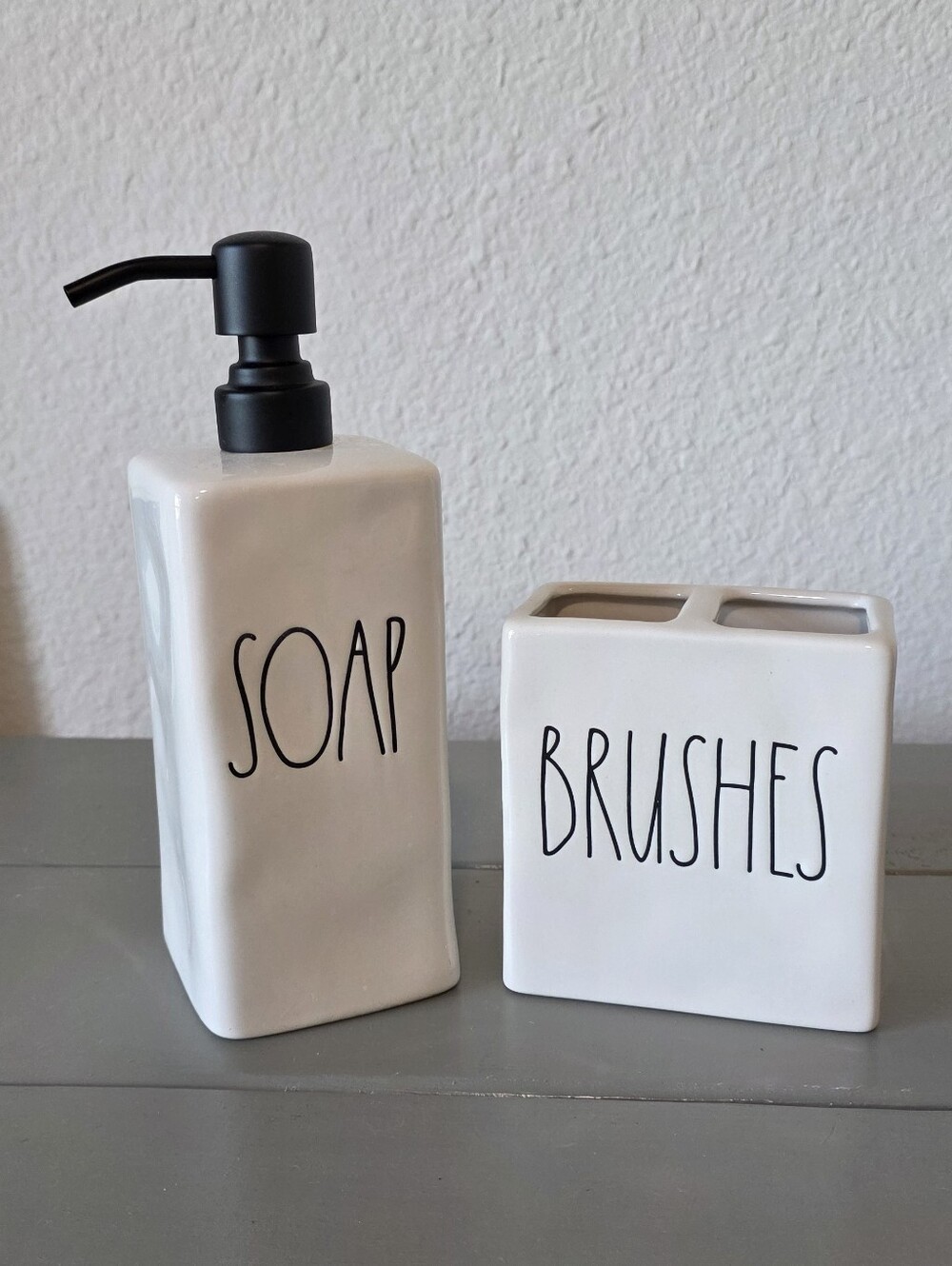 Rae Dunn Soap Dispenser & Brushes Holder